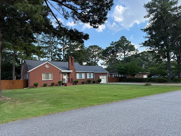 409 Kemp Ln — Photo 33