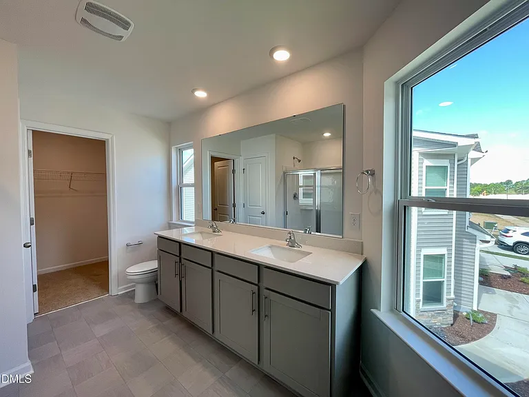7424 Bourbon Briar Dr — Photo 24