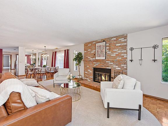 3rd image of 1733 38th St