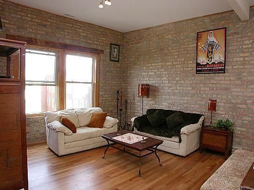 3rd image of 1669 W Farwell Ave APT 2N