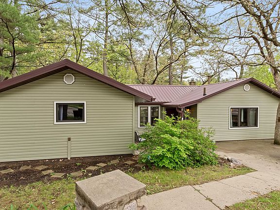 2nd image of 350 S Burritt Wisconsin
