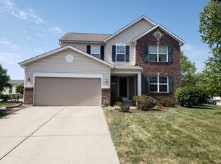 466 Governors Ln, Greenwood, IN 46142