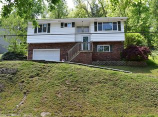 74 Spring Dr, Huntington, WV 25705