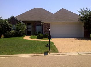 435 Wildberry Cir, Pearl, MS 39208