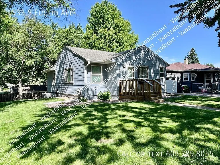1933 S Euclid Ave — Photo 28