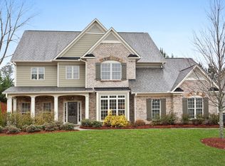 6433 Farmview Dr NW, Acworth, GA 30101