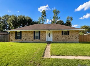 16527 Pernecia Ave, Greenwell Springs, LA 70739