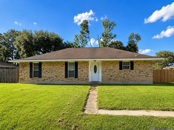 16527 Pernecia Ave, Greenwell Springs, LA 70739