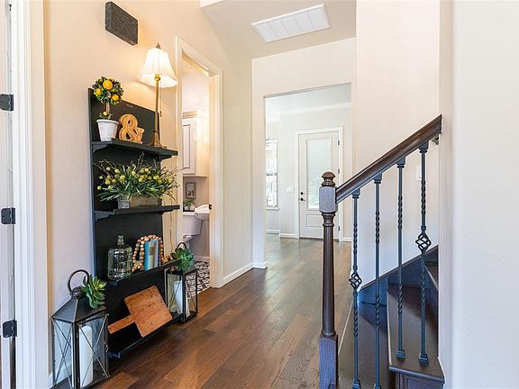 5th image of 3116 S Esther Park Ct