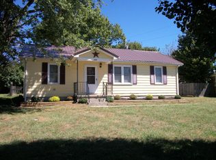 210 Locust Hts, Nicholasville, KY 40356