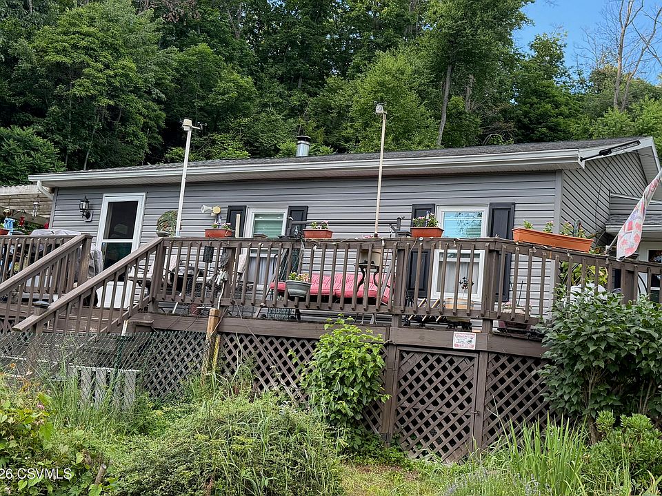 1st image of 129 Wooded Ln