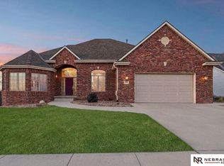 7701 San Mateo Ln, Lincoln, NE 68516