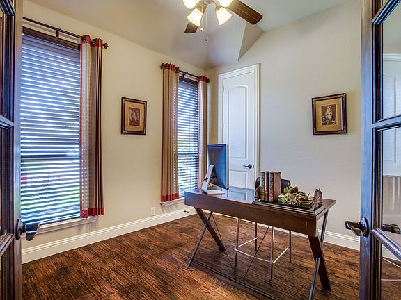 2313-lynbridge-plano-tx-High-Res-5.jpg