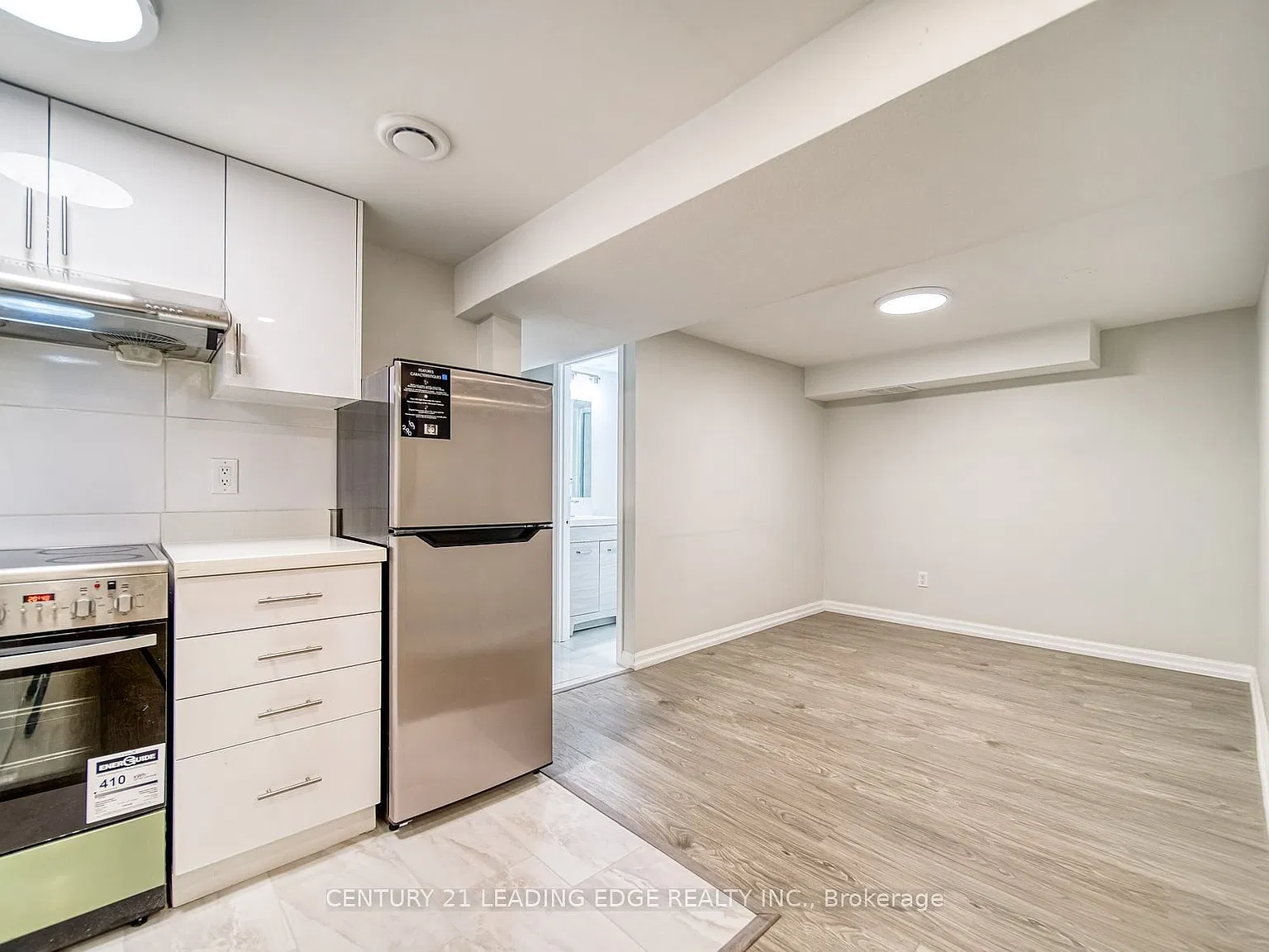 2 bed, $2,100 — Photo 2