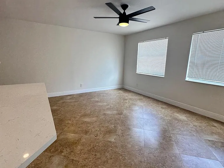 1501 NE 7th Ave #1 — Photo 6