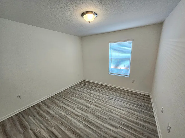 22242 Aleutian Ave — Photo 16