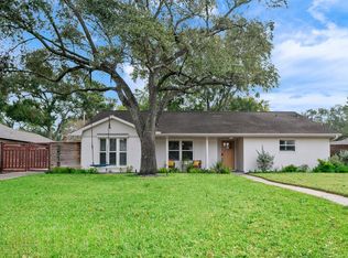 2518 Southwick St, Houston, TX 77080