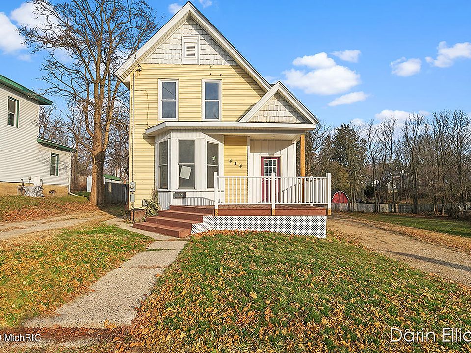 1st image of 444 E Lincoln Ave