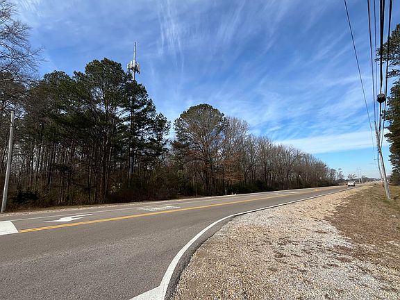 2nd image of N Veterans Memorial Blvd