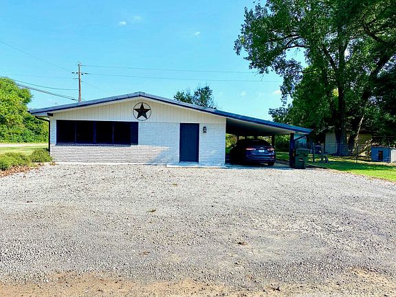 2nd image of 202 County Road 1046