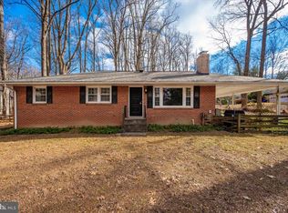 9214 Warfield Rd, Gaithersburg, MD 20882