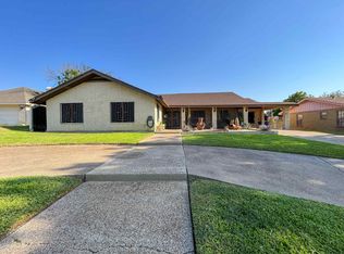 1607 Wildrose Cir, Laredo, TX 78041