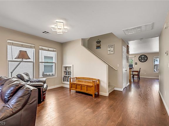 4th image of 3594 Famiglia Dr