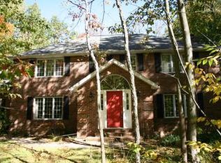 2320 N Trail Rd, Midland, MI 48642