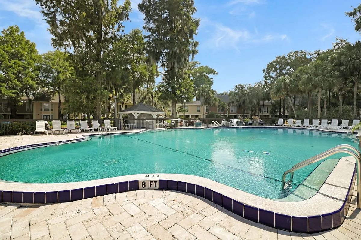 4022 Versailles Dr #C — Photo 4