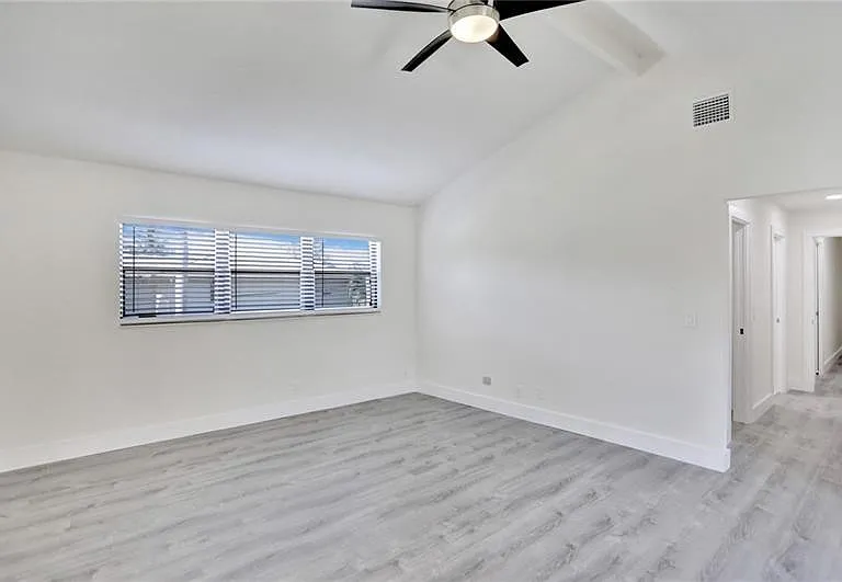 4300 S Ocean Blvd #1 — Photo 16