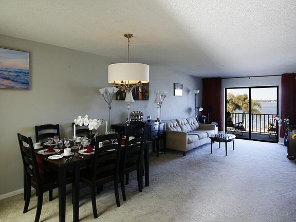 3rd image of 1025 Rockledge Dr APT 308A