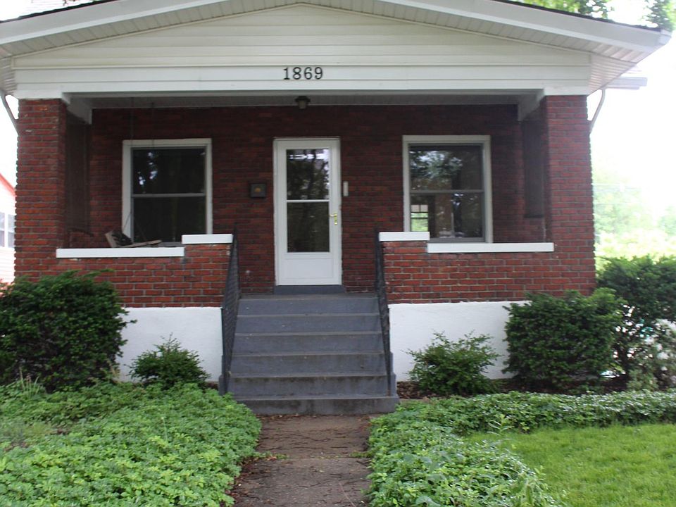 1869 Alfresco front view