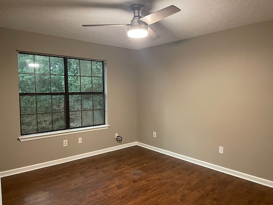 Great light in the master bedroom