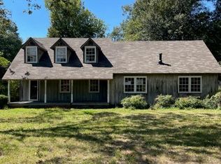 745 Cannon St, Indianola, MS 38701