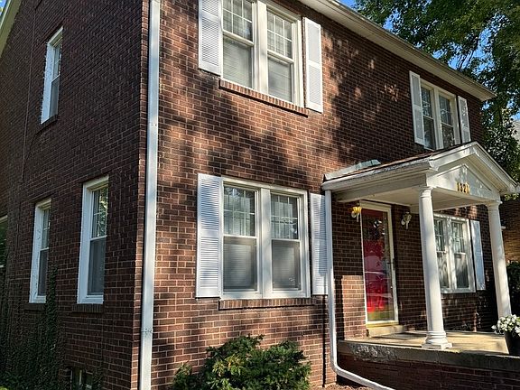 2nd image of 1321 N Jackson St