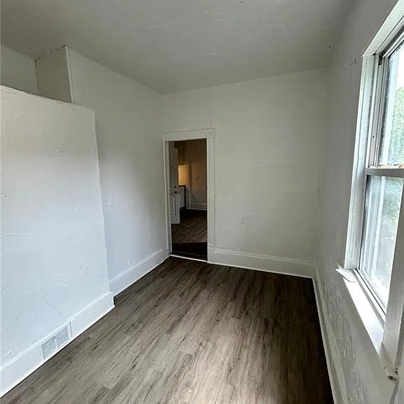 3654 E 53rd St #3 — Photo 6