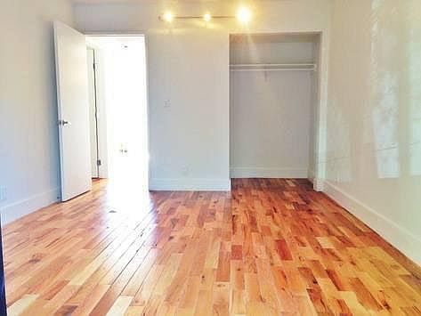 5th image of 6208 Arroyo Glen St APT 7