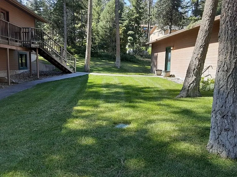 268 Lakeview Dr — Photo 4