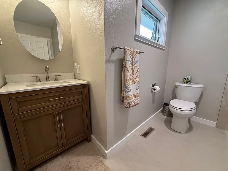 Upstairs bathroom
