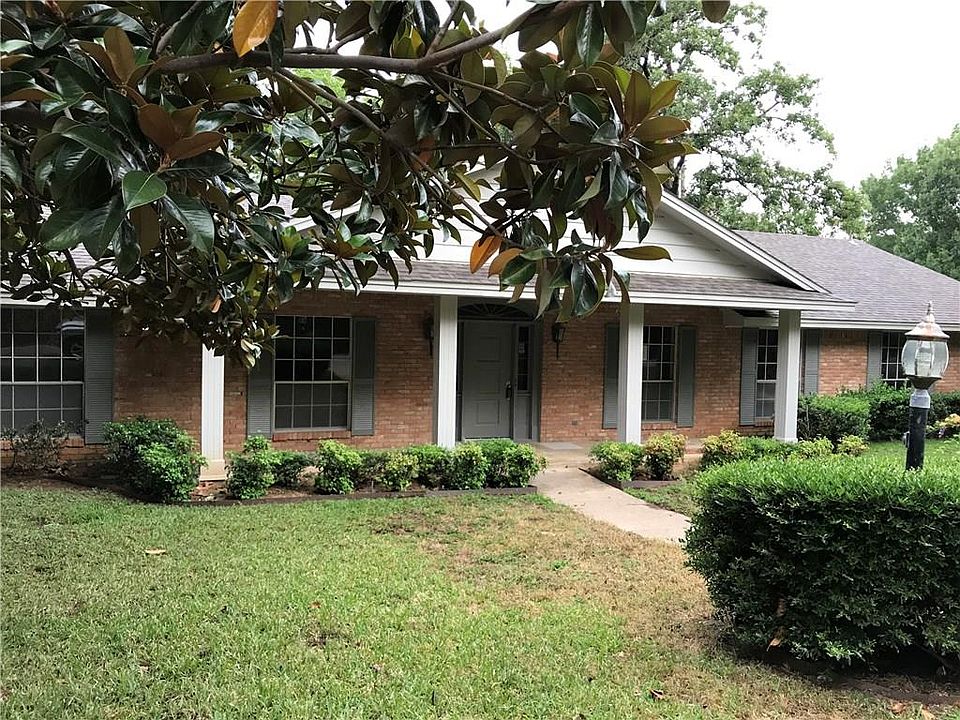 1st image of 1308 Shady Creek Dr