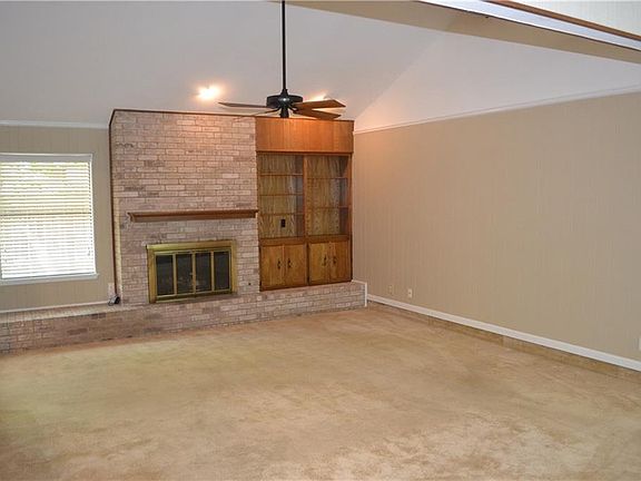 5th image of 10415 Mourning Dove Dr