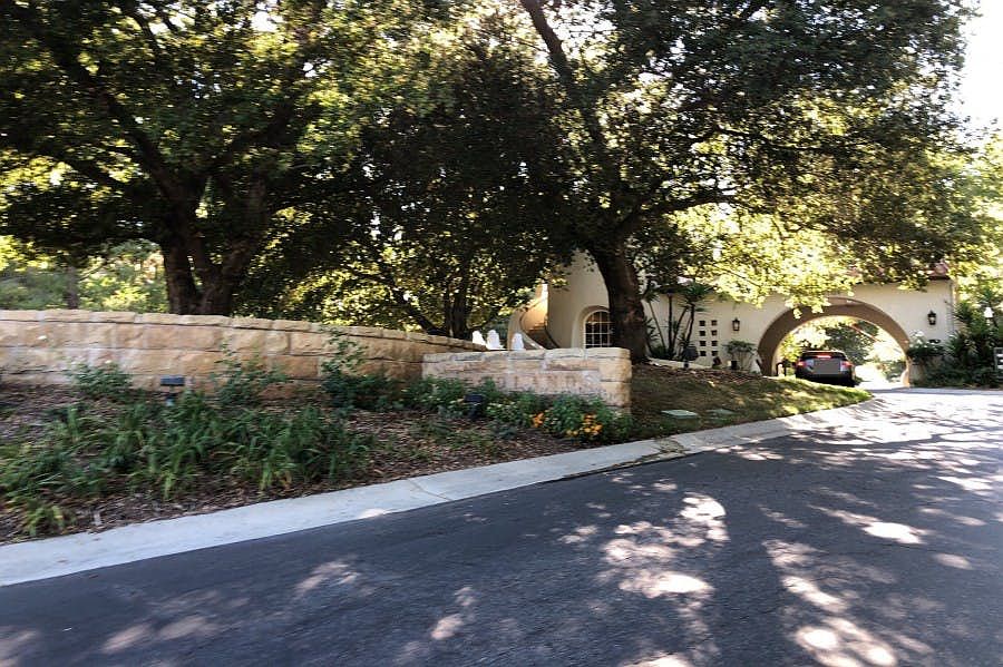 2nd image of 27006 Cerro Verde Ave