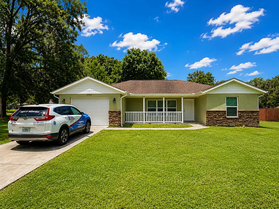 5300 SE 115th Pl