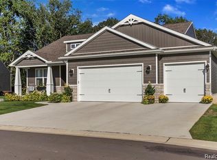 660 Birkdale Moh57 Dr, Howell, MI 48843