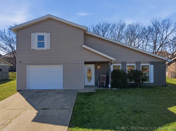 14768 S Yukon Ave, Glenpool, OK 74033