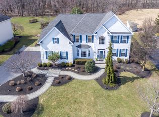 1751 Foxwood Dr, Jamison, PA 18929