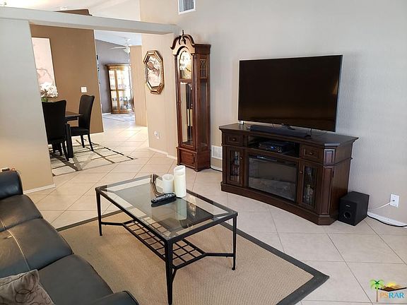 4th image of 91 Armenia Dr