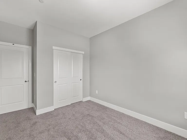 946 Irem Way — Photo 13