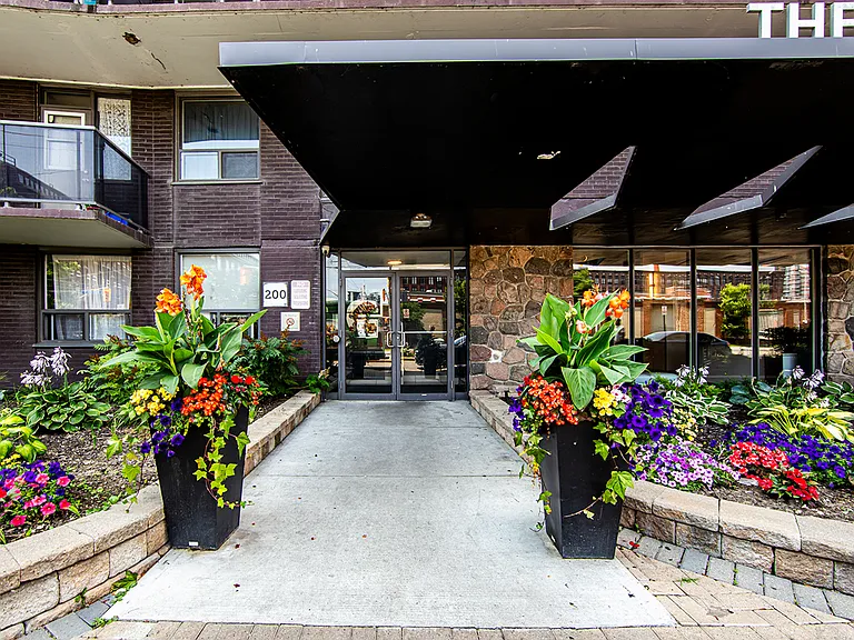 200 Dufferin St #1103 — Photo 14