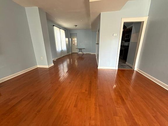 5th image of 4627 Georgia Ave NW #1